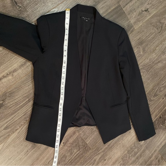 Theory Blazer Lanai Urban open front - Picture 9 of 12